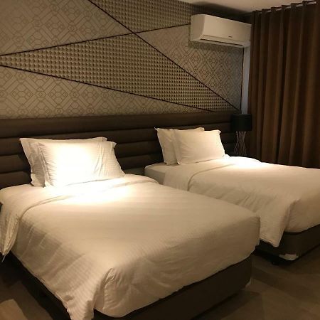 Maxx Hotel Ortigas Pasig City Exterior photo